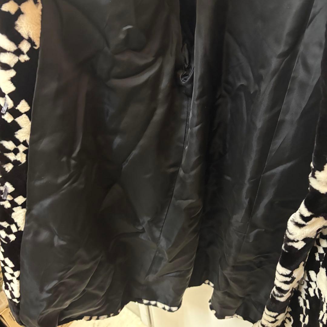 ！希少デザイン！　サガミンク ファーコート