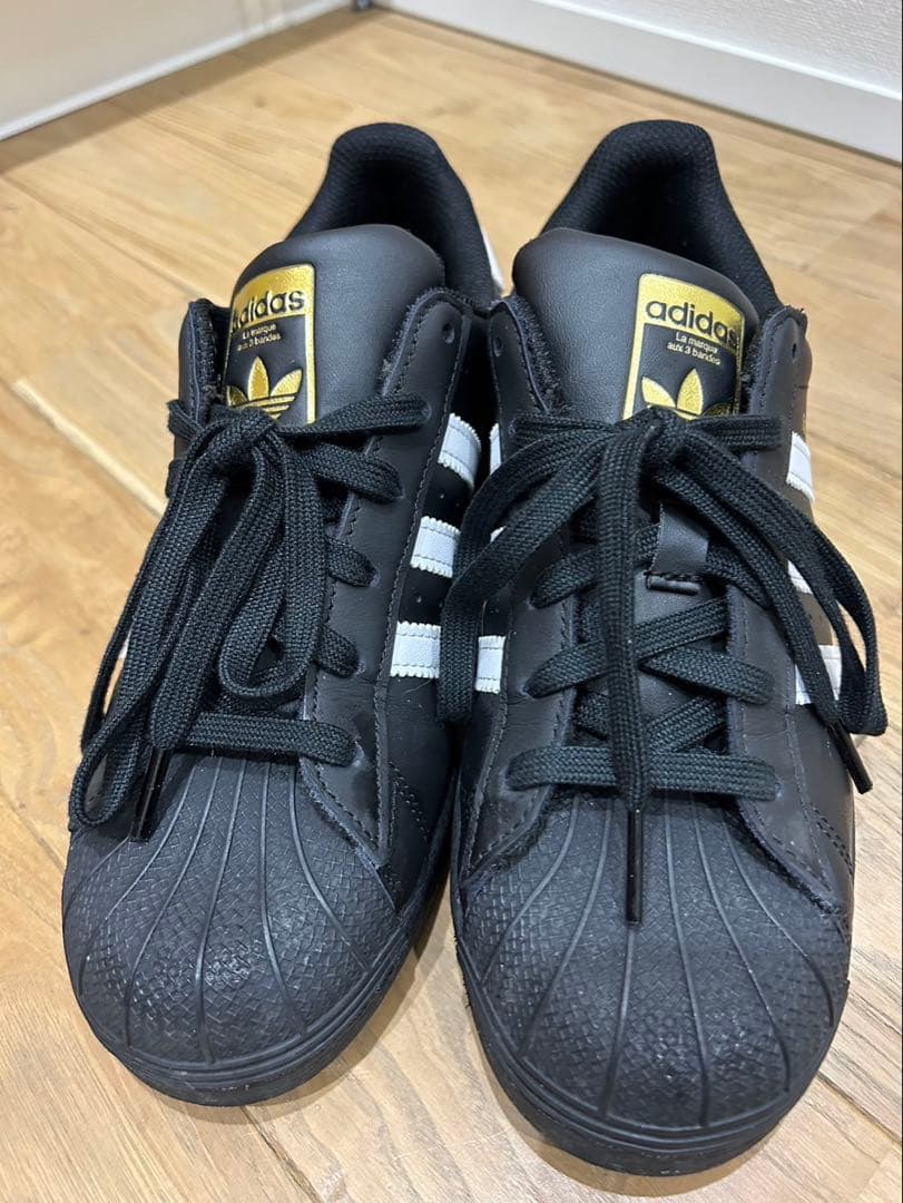 adidas SUPERSTAR キッズシューズ ブラック/ホワイト