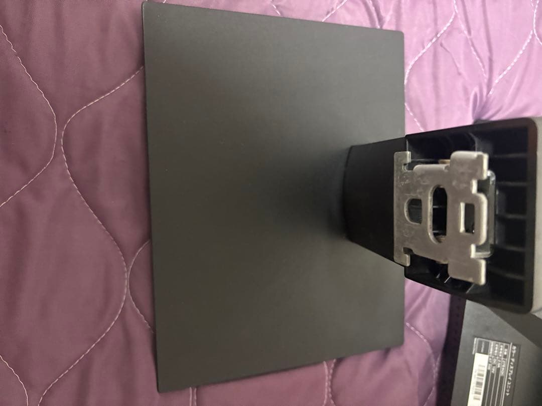 KOORUI 湾曲ゲーミングモニター　144Hz