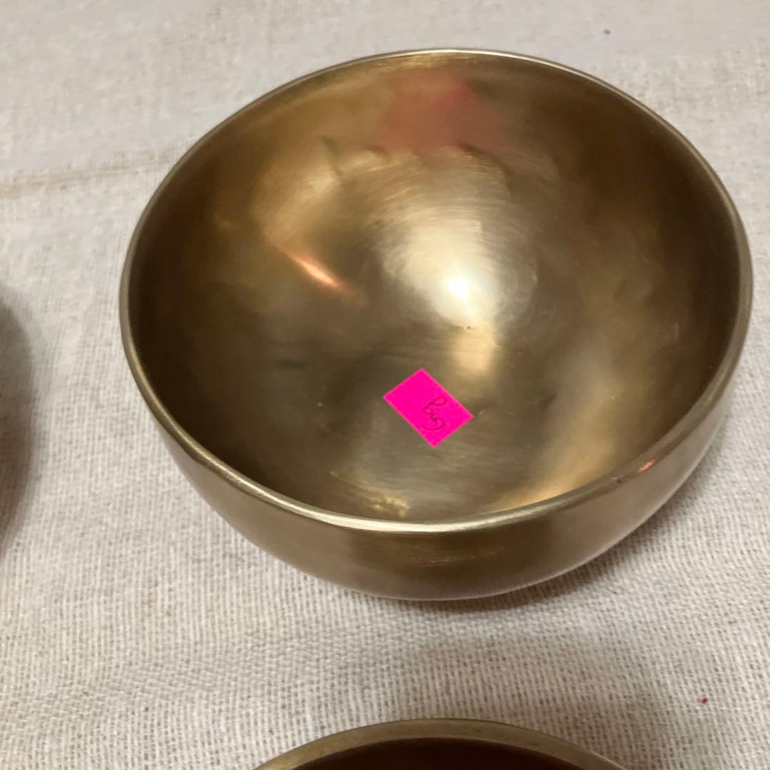 7チャクラ　シンギングボウル7個セット　サンタラトナシャキア氏工房