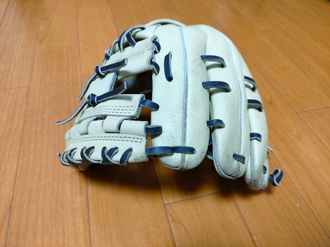 ZETTプロステイタスSE　軟式用グローブ（源田モデル）