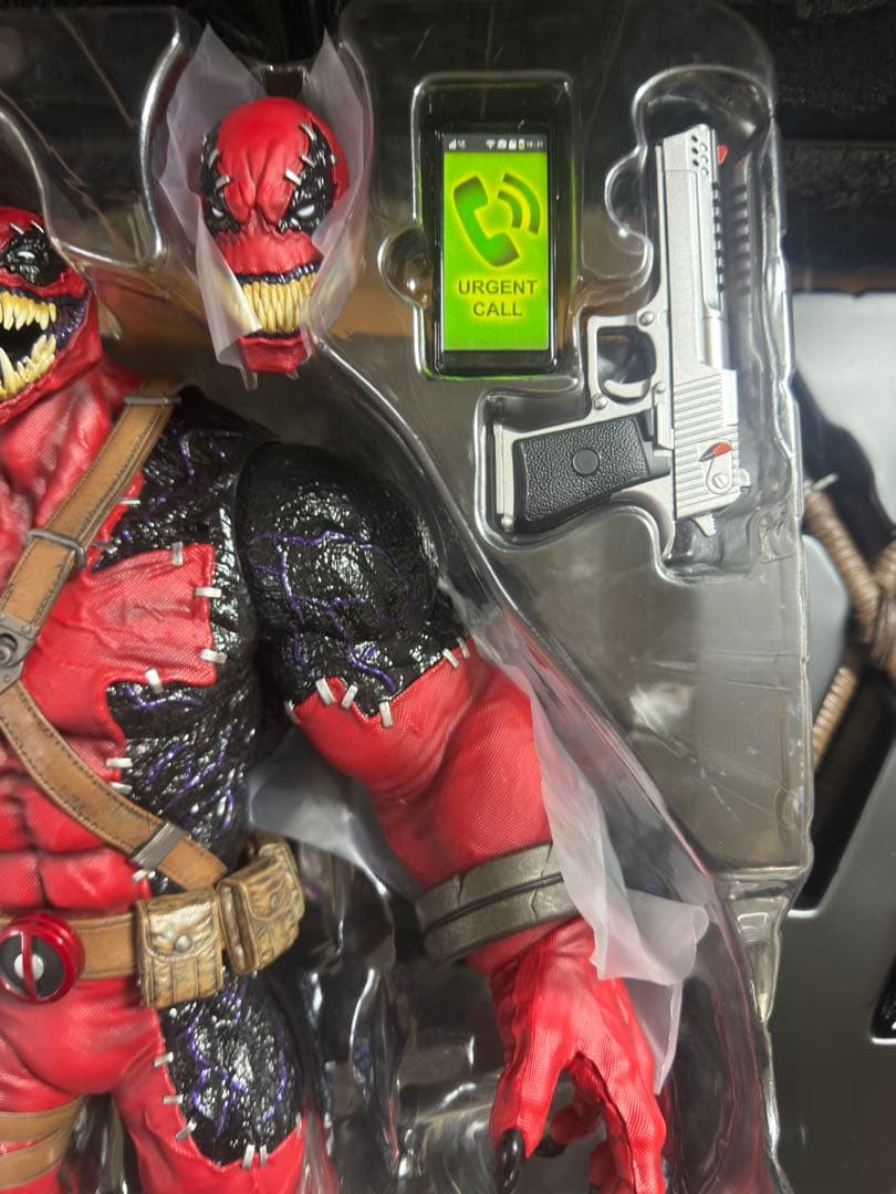 ひ*き様 hottoys 3体セット　（ヴェノムプール、ハーレイクイン、サノス）