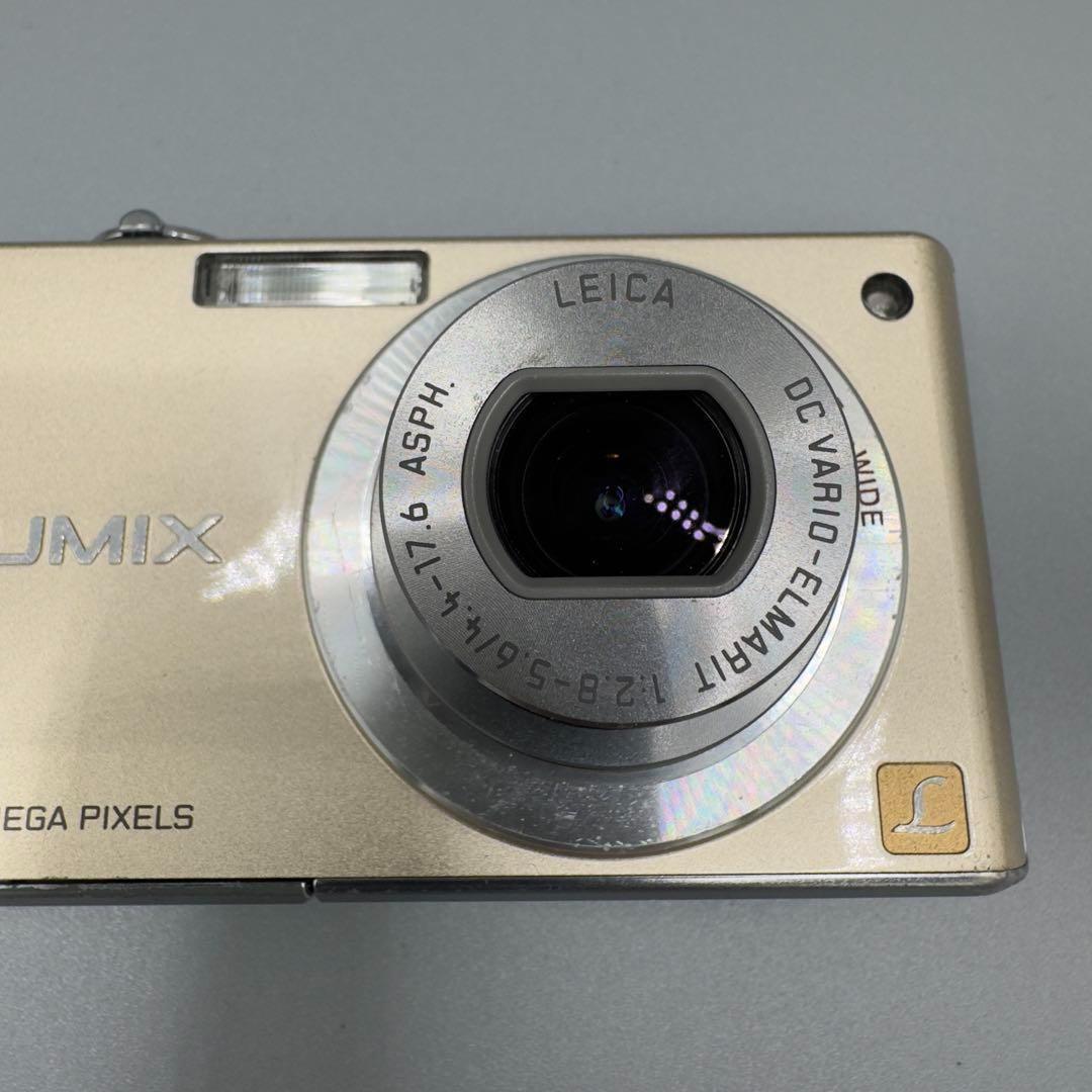 Panasonic LUMIX DMC FX35 コンパクト デジタル カメラ