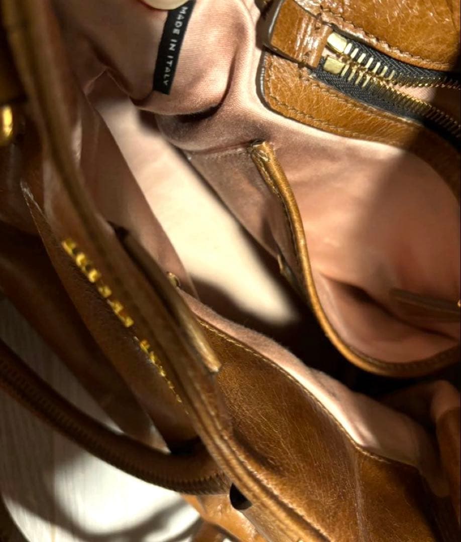 最終価格！！miumiuブラウンレザー ハンドバッグ