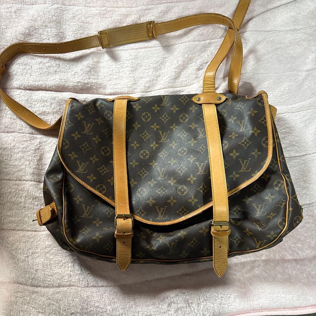 ルイ・ヴィトン　ショルダーバッグ ソミュール43 モノグラムキャンバス