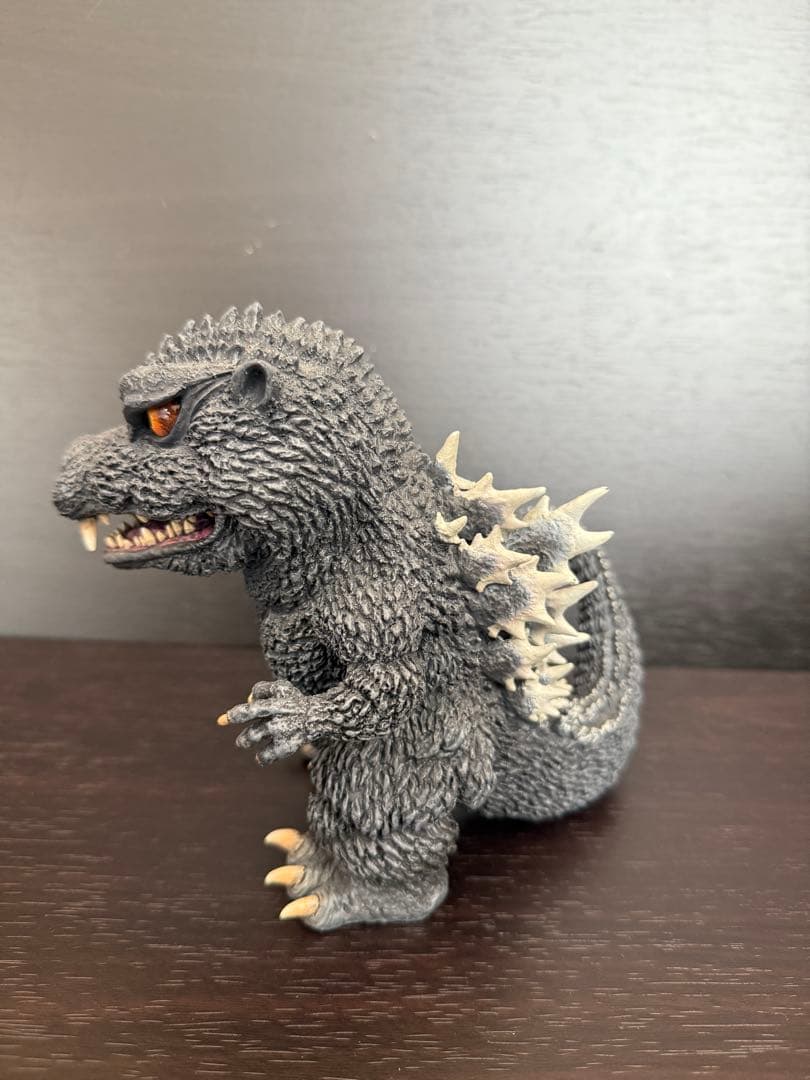 ゴジラ (2004) 限定版 フィギュア