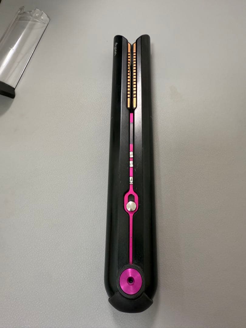 ダイソン HS03 Corrale コードレスヘアアイロン