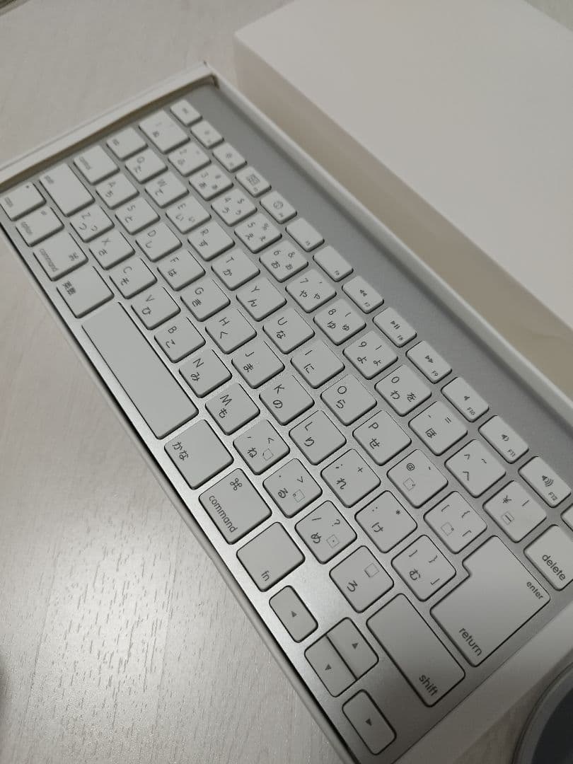 APPLE iMac MC508J/A 21.5インチ アップル A1311