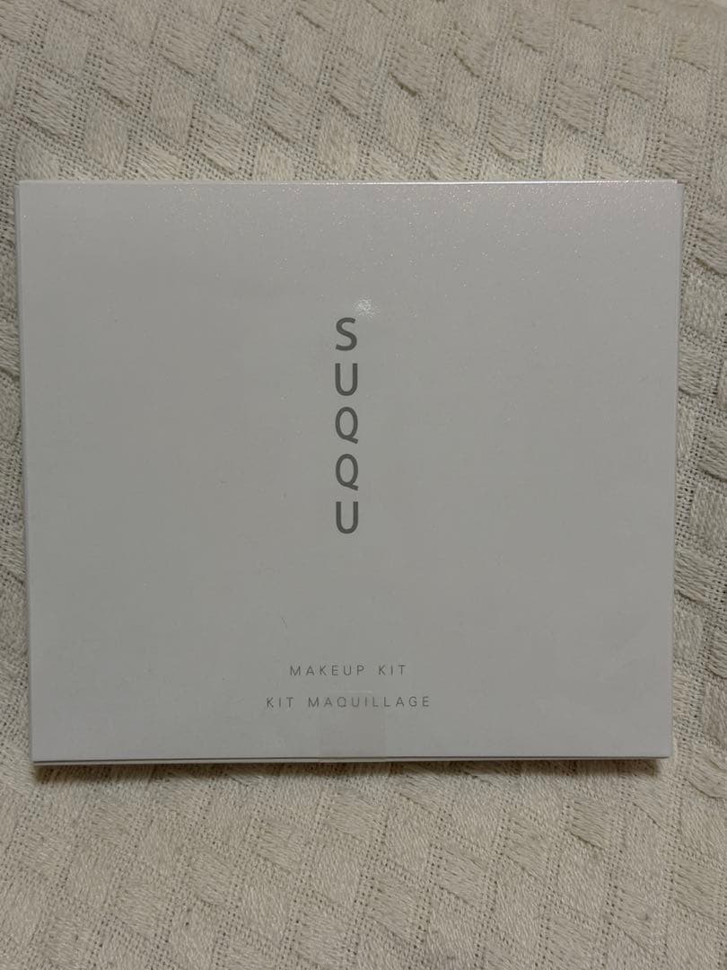 スック★ＳＵＱＱＵ　メイクアップ キット 光飾 ホリデー