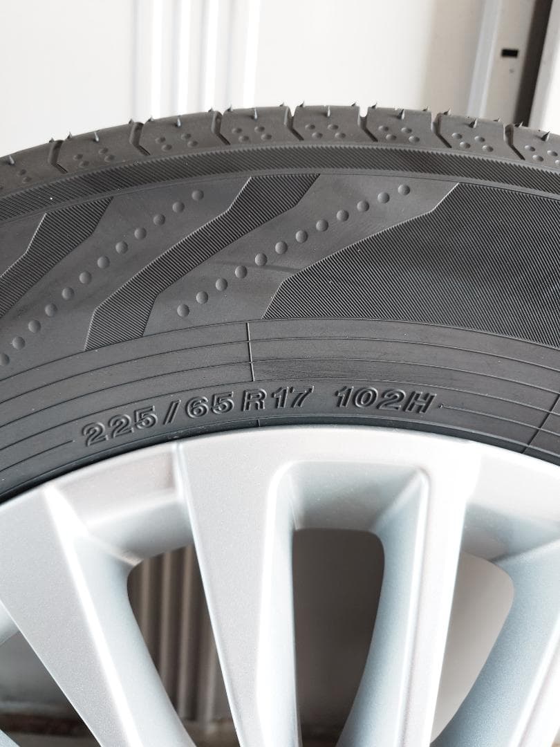 新車外し40系アルヴェル17インチ純正アルミタイヤ4本セット