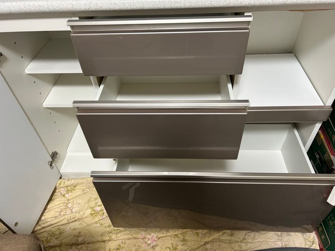 キッチンカウンター ホワイト シルバー