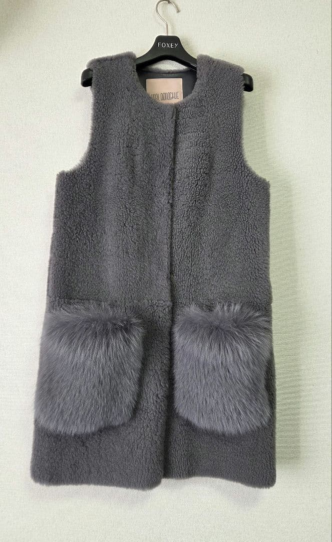 ムートン ファー ジレ