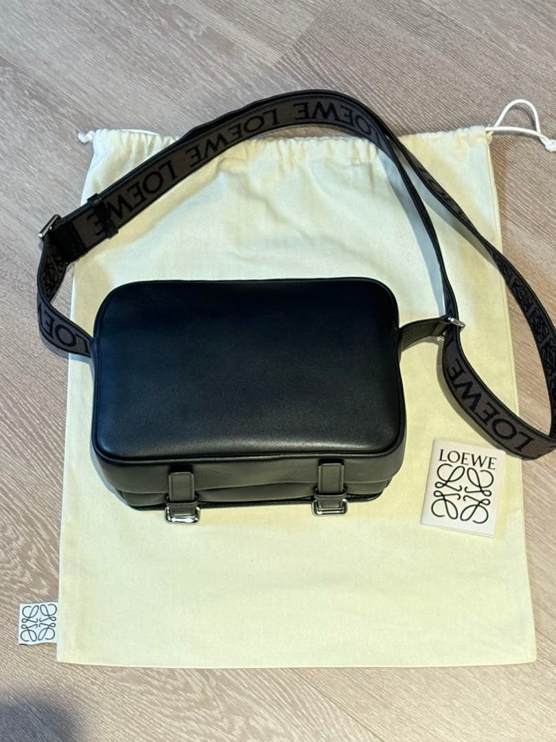 【きよ】ロエベ　LOEWE ミリタリーメッセンジャーXS