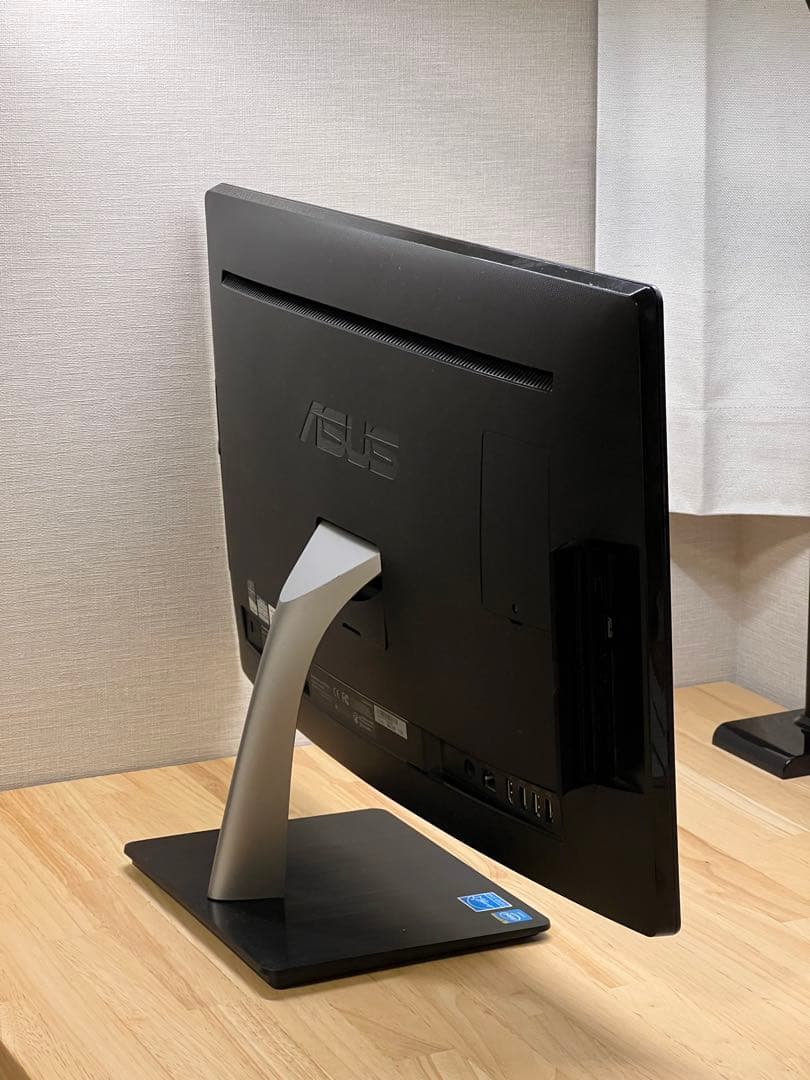美品 ASUS オフィスデスクトップPC