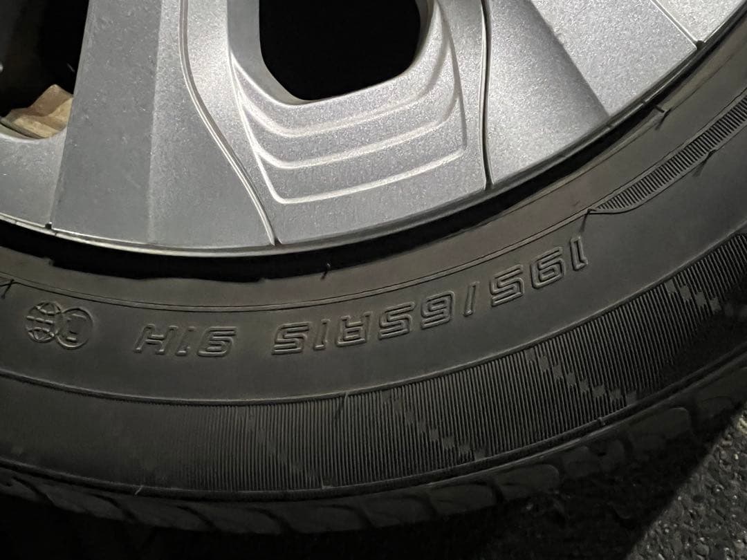 TOYOTA トヨタ純正 50系プリウス15インチ×6.5J＋40