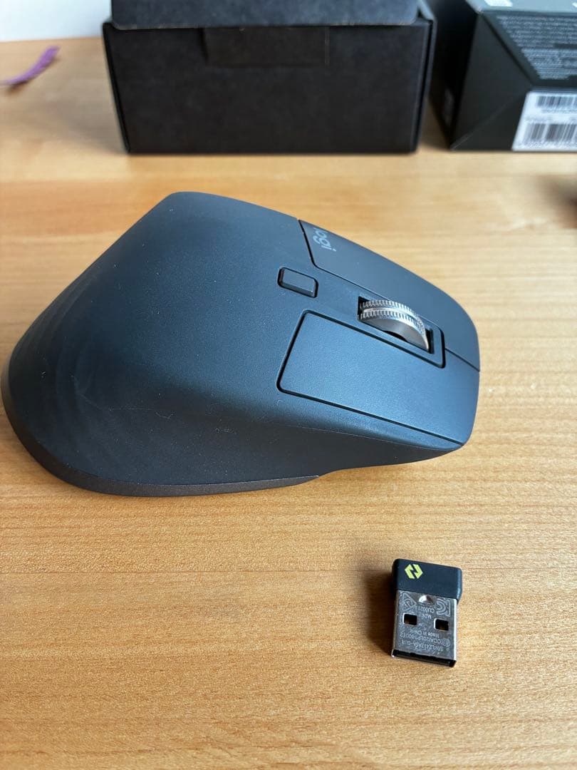 MX MASTER 3S Logi Boltレシーバ付属