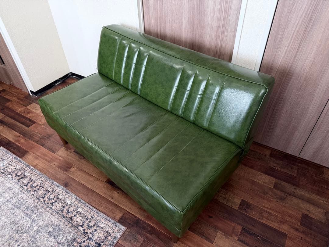 Nico and… グリーン合皮ソファ
