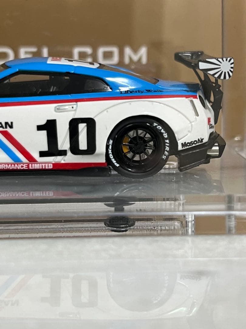 ミニカー ignition model LBWK GT-R R35