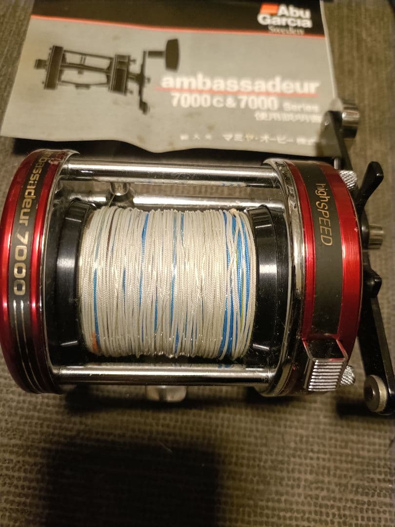 ​【名機Abu Ambassadeur7000 赤 マミヤOP期 箱・付属品完備