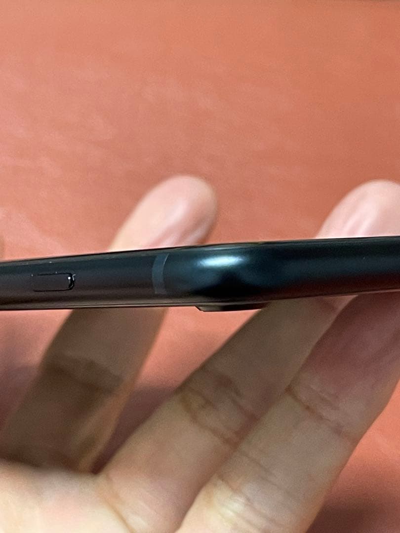 iPhone SE（第3世代）64G バッテリー100% SIMロック解除済