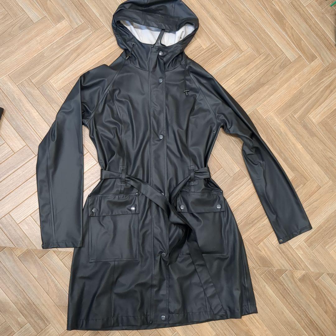 ILSE JACOBSEN ブラックレインコート38