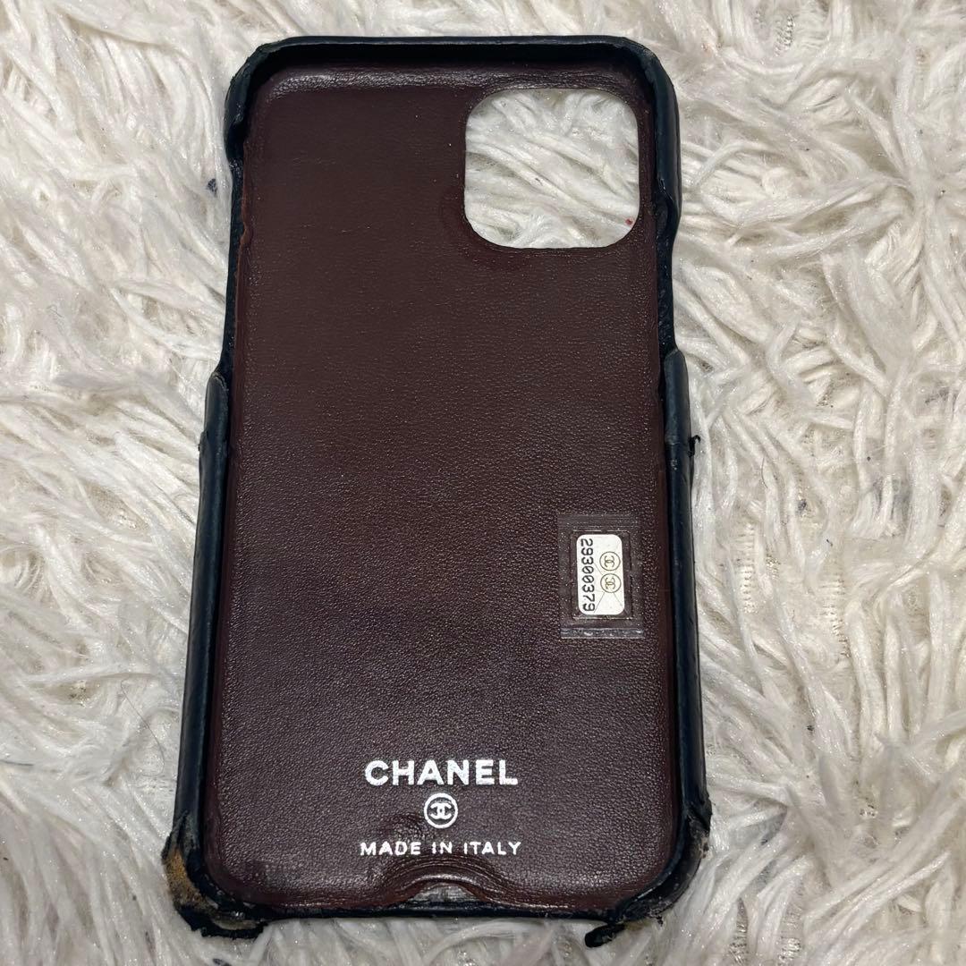 シャネル　マトラッセ キャビアスキン ココマーク　iPhoneケース