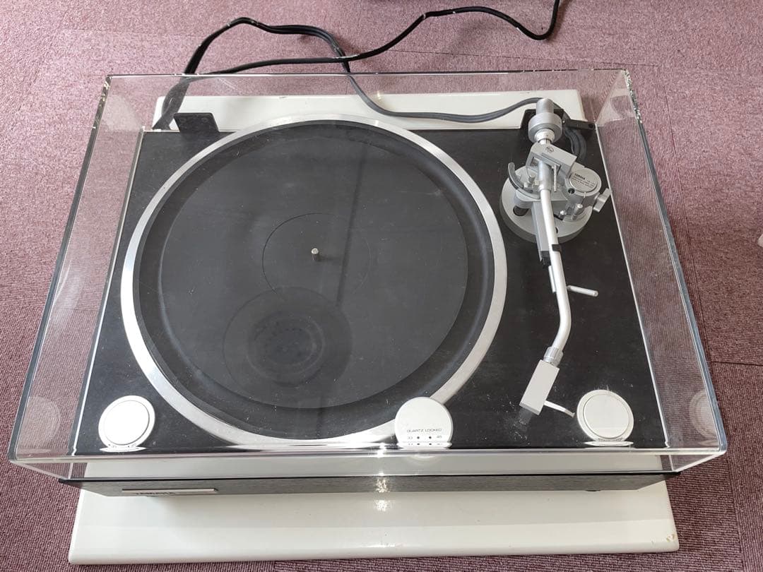 YAMAHA GT-2000 ターンテーブル