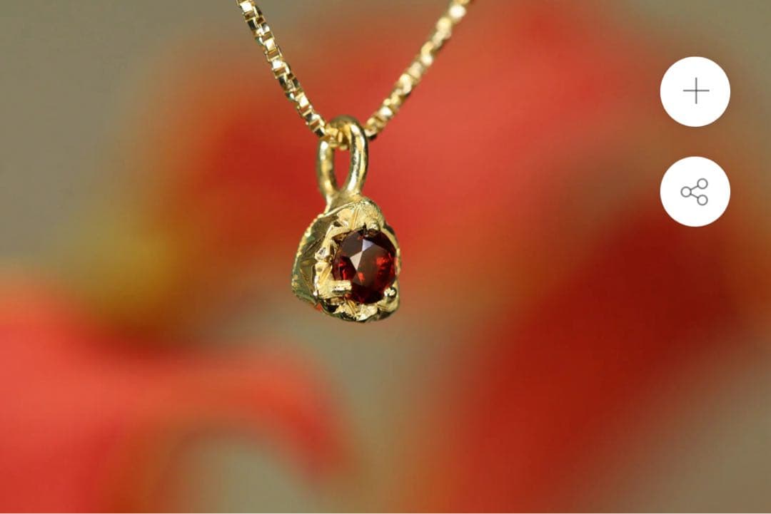 【定価の半額にしました】クアラントット18KYG ガーネット　ネックレスチャーム