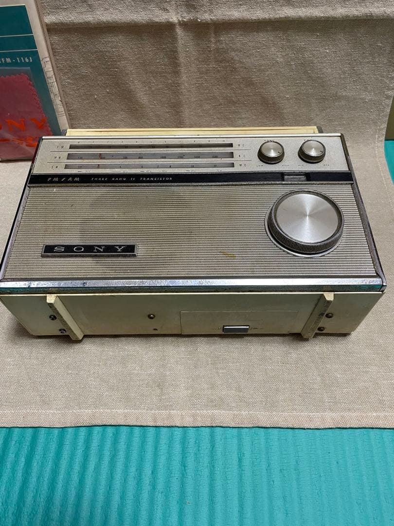 SONY 昭和39年販売　トランジスタラジオ　TFM116J