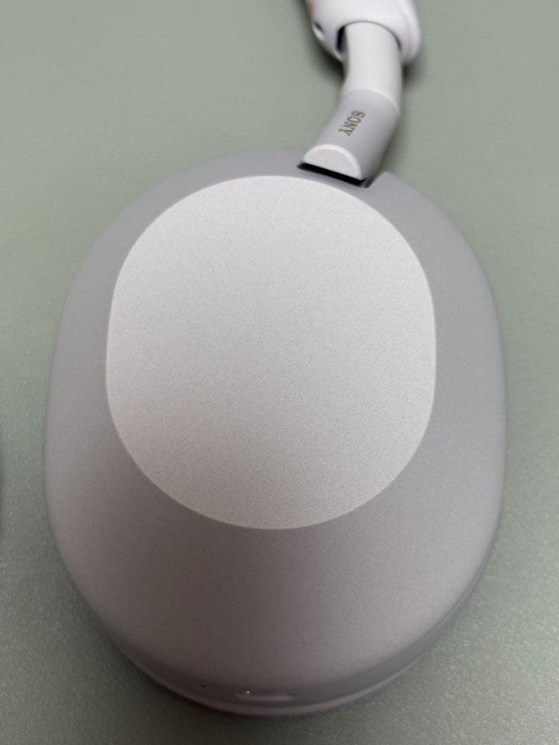 SONY WH-1000XM5 プラチナシルバー　全損1年保証書レシート原本添付