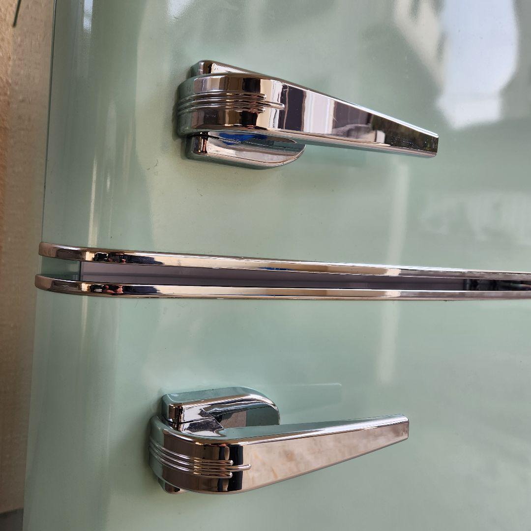 アイリス　2024年製　レトロ冷蔵庫　81L ライトグリーン