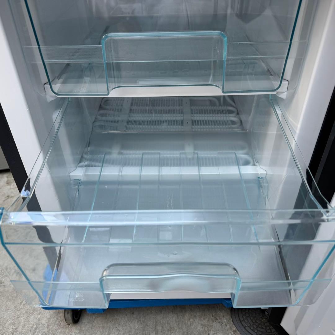 137⭐️2021年製★アイリスオーヤマ　冷蔵庫　ブラック　黒　一人暮らし