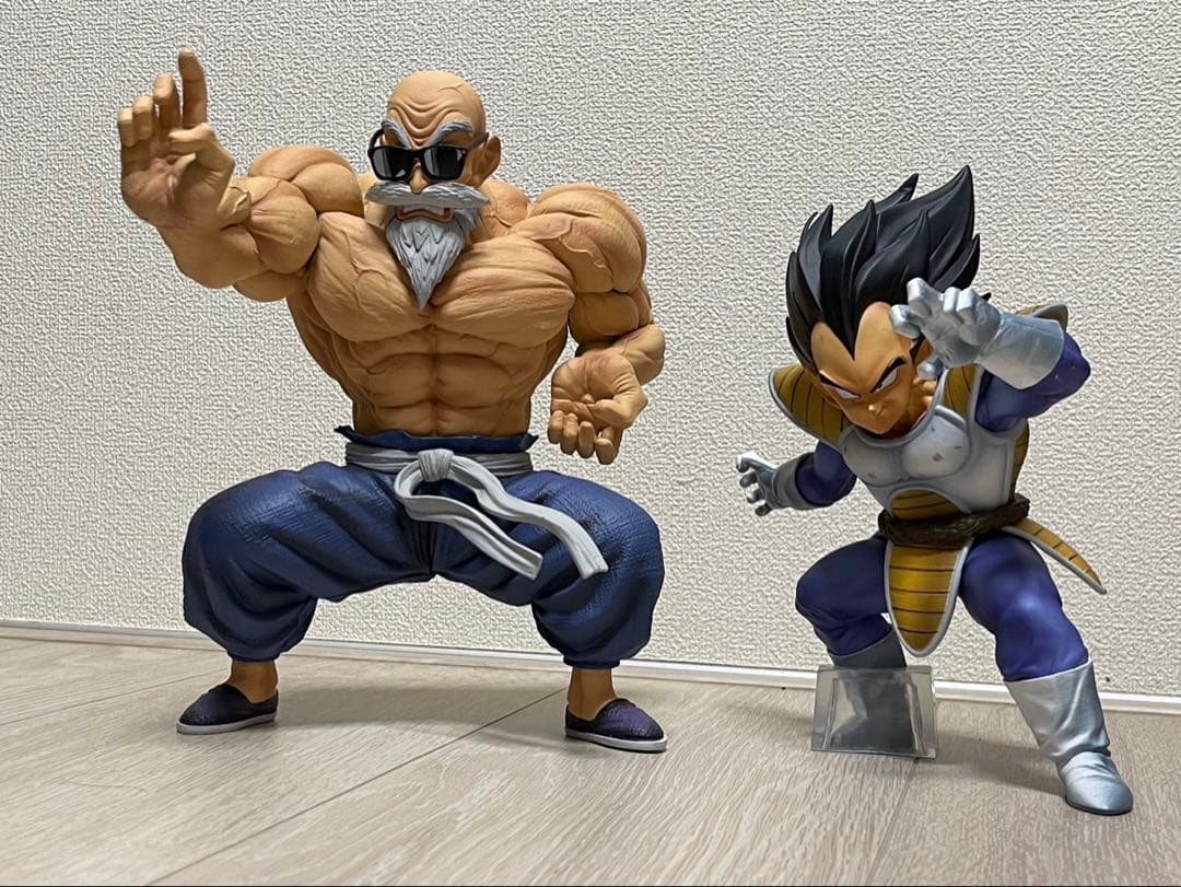 ドラゴンボール 亀仙人 ベジータ 海外製フィギュア2体セット