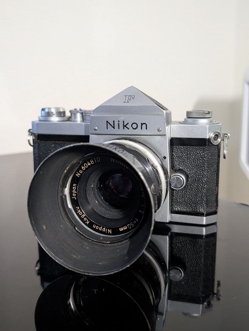 Nikon F 一眼レフカメラ Nikkor 50mmレンズ付き