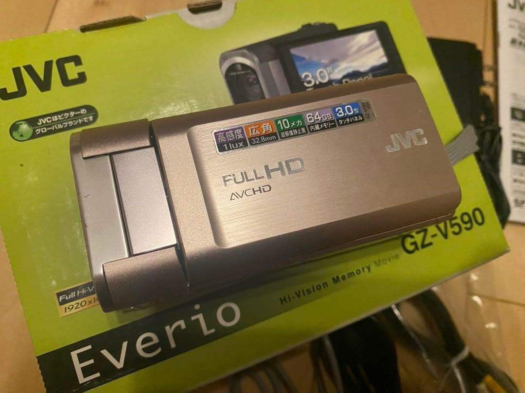 JVC Everio GZ-V590 ビデオカメラ本体