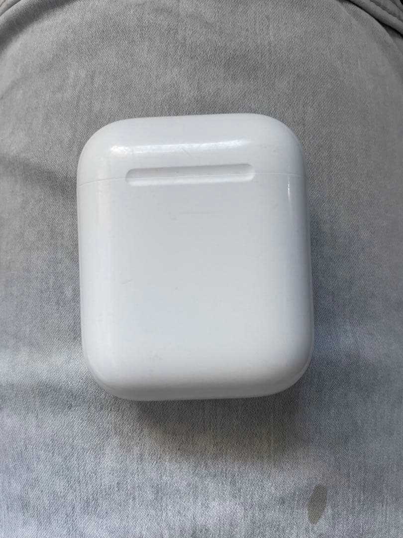 Apple AirPods エアーポッズ 第2世代 with Wireless…