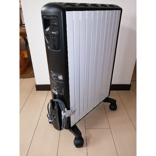 デロンギ　マルチダイナミックヒーター　オイルヒーター　MDH15-BK