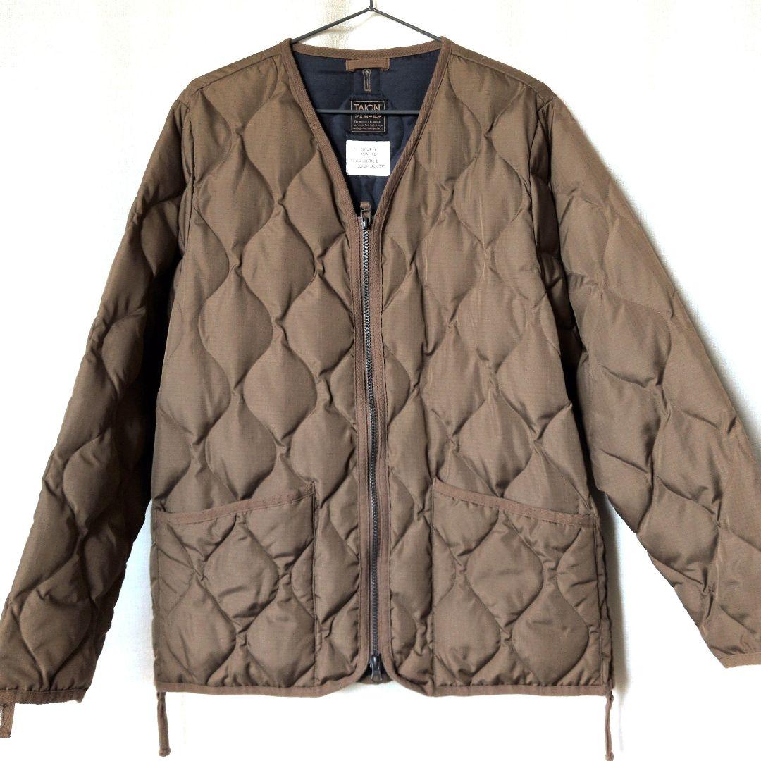 最終値下げ！！TAION ミリタリーVネックジップダウンジャケットライトブラウン