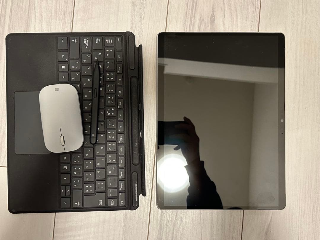 SurfacePro8Core i5 / 16GB / 256GBアクセサリー付