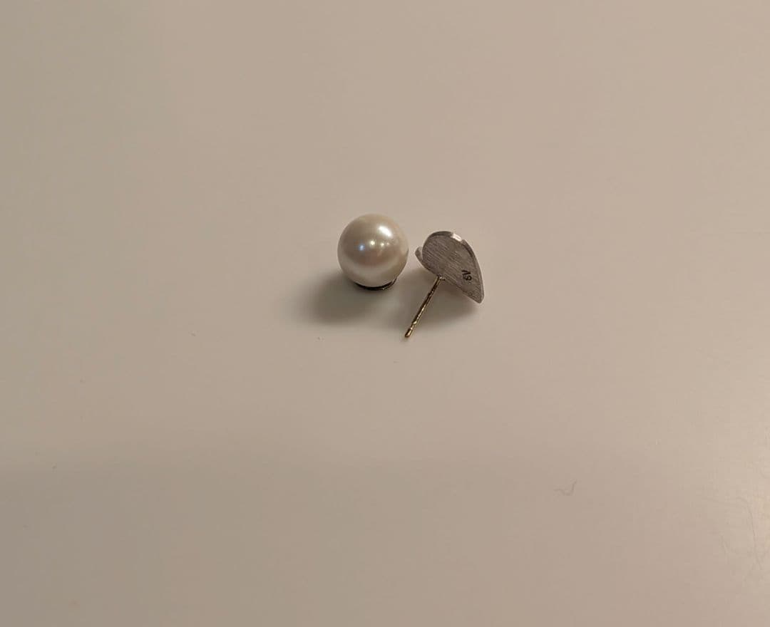 マ*ン様 MAYU　Small heart pierce (silver)　片耳