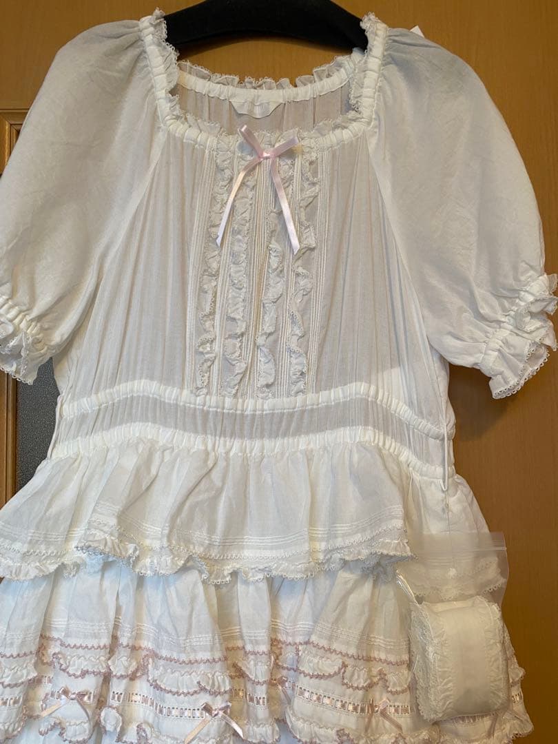 【2/10まで値下げ】ピンクハウス　配色フリル　ロングワンピース