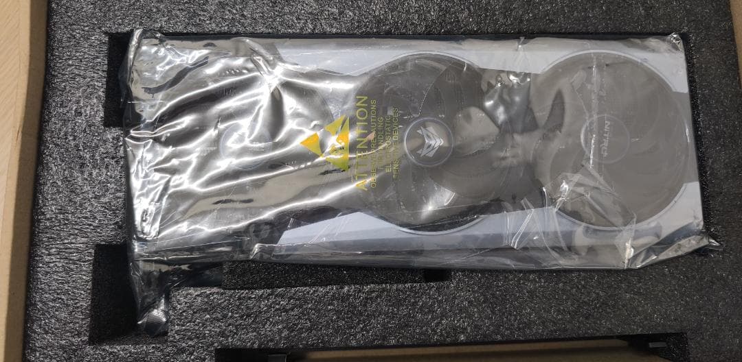 グラフィックボード・グラボ・ビデオカード Sapphire Radeon RX NITRO 6950 XT 16GB