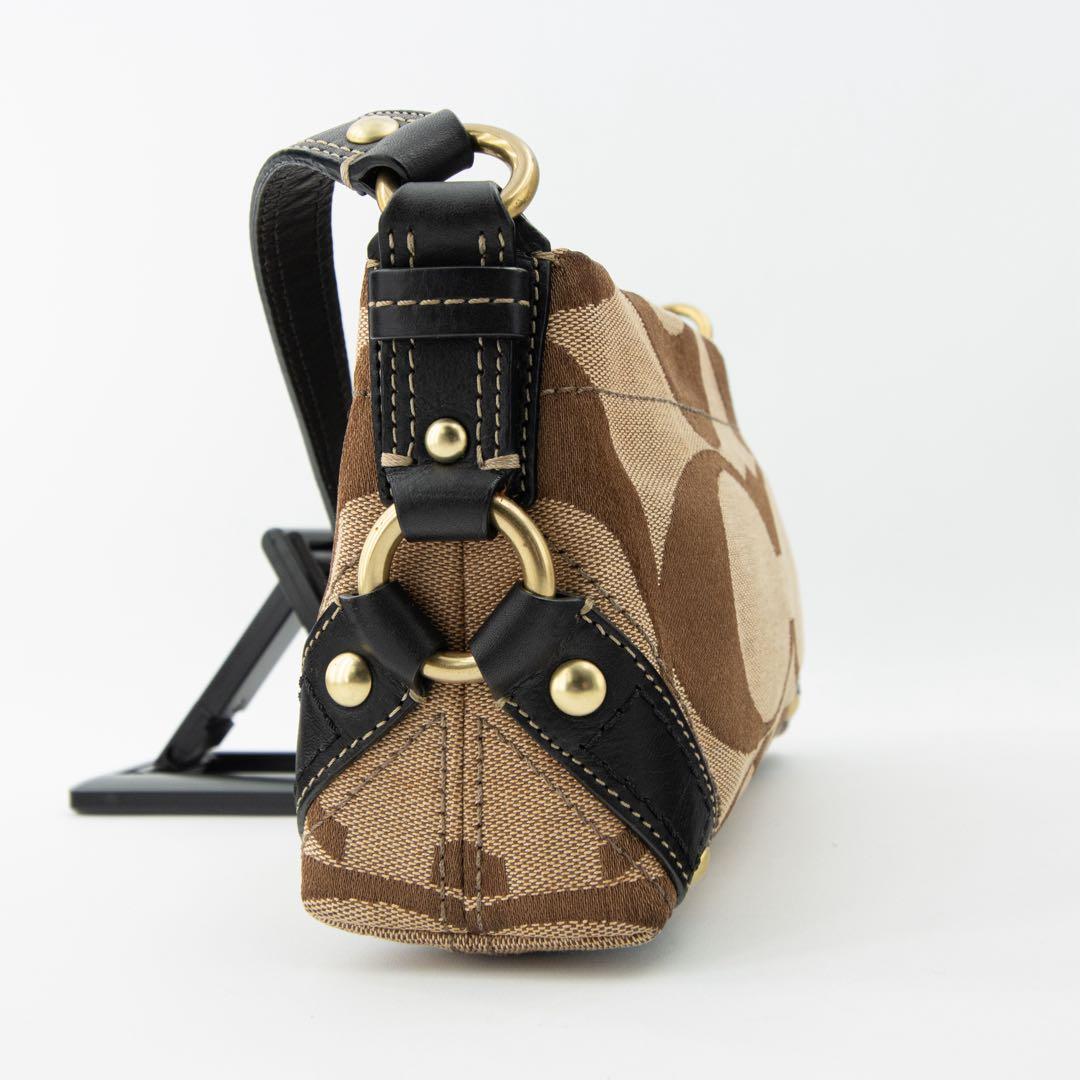 A146【美品】COACH／コーチ　アクセサリーポーチ　ハンドバッグ　シグネチャ
