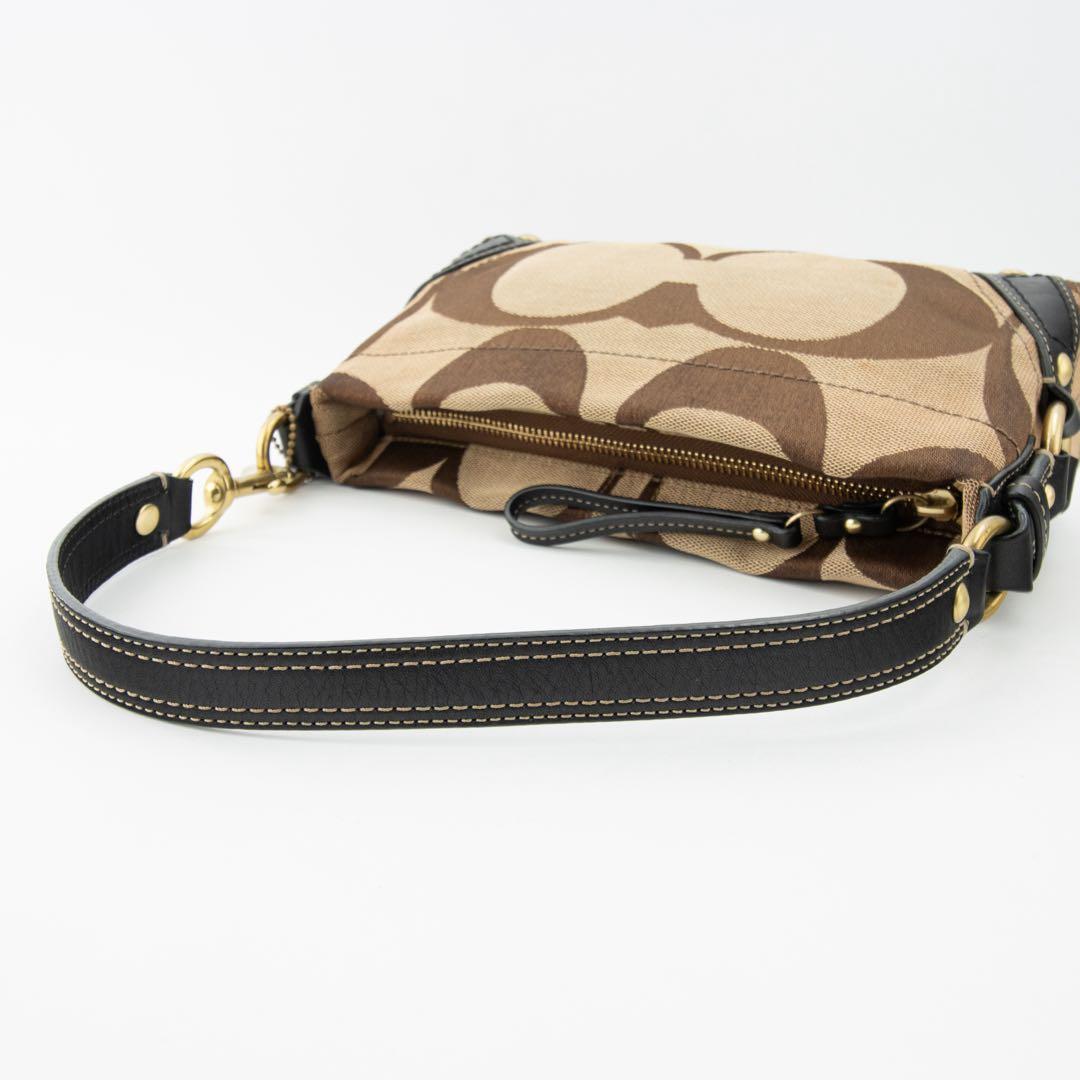 A146【美品】COACH／コーチ　アクセサリーポーチ　ハンドバッグ　シグネチャ