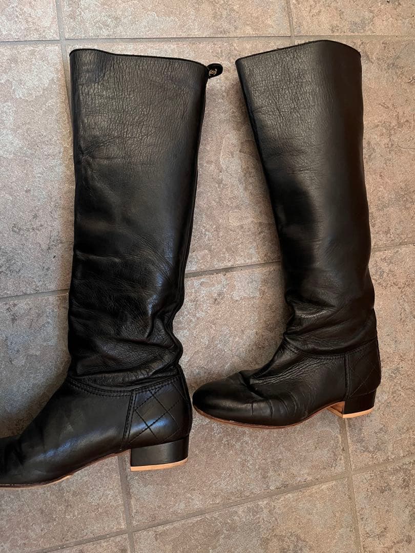 し*ぃ様 シャネル　CHANEL 本革　ロングブーツ　38