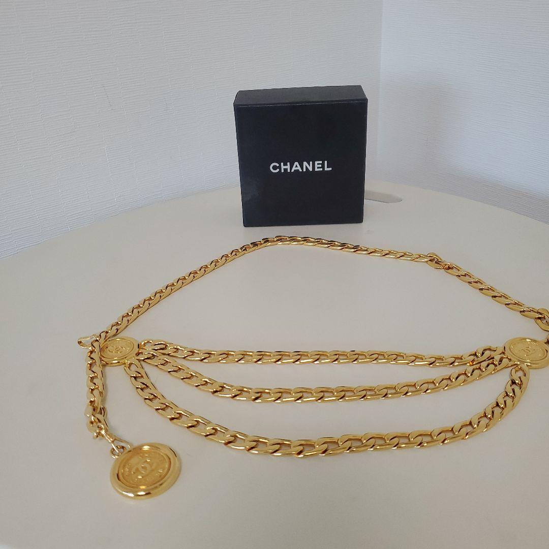 CHANEL ゴールド チェーンベルト ボックス付き