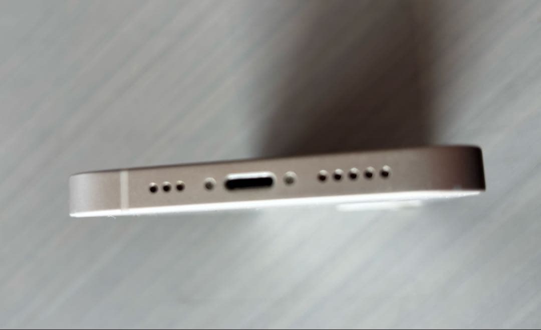 Apple iPhone 12 ホワイト　64GB