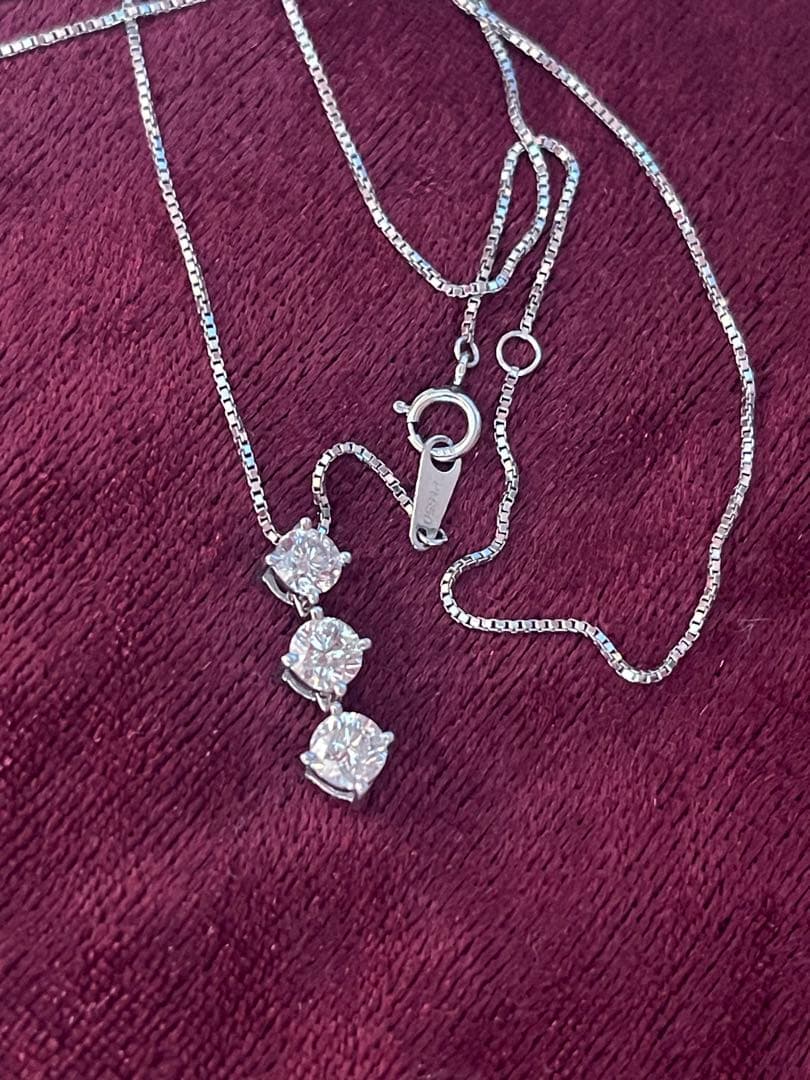 オンナの決意はカタイ⭐︎ 1ct ダイヤ⭐︎PT900 PT850 トリロジー