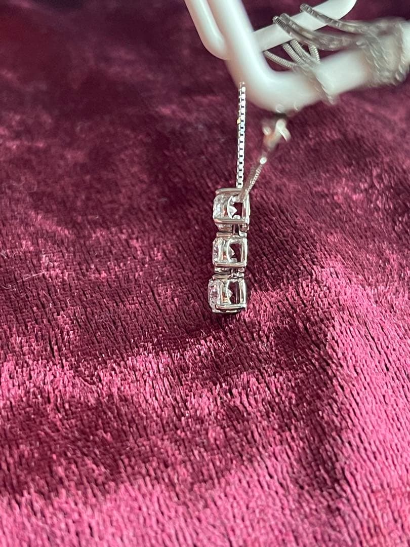 オンナの決意はカタイ⭐︎ 1ct ダイヤ⭐︎PT900 PT850 トリロジー