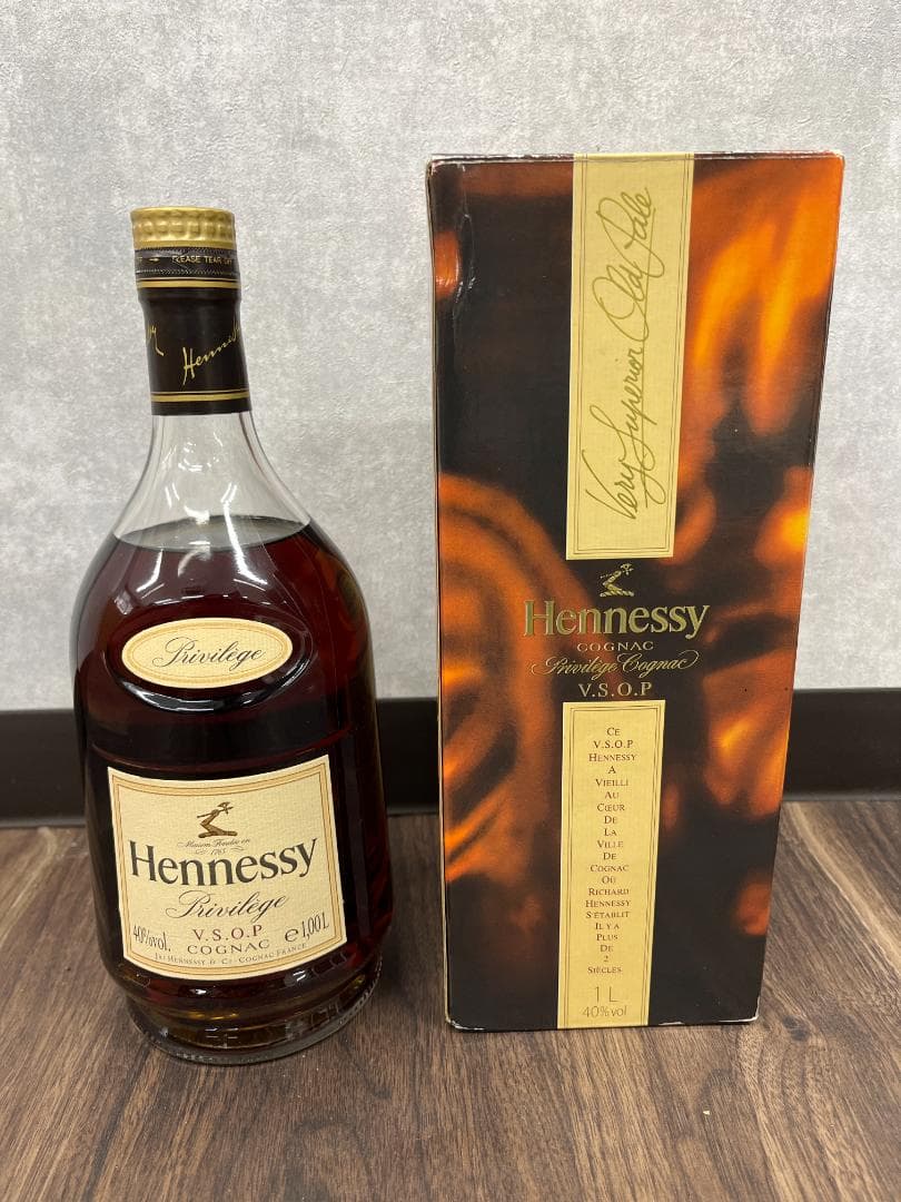 M033 ヘネシー VSOP コニャック　プリヴィレッジ 1L 40％